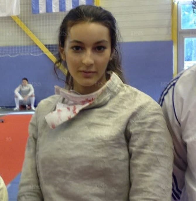 Sara Balzer (Bac 2013) sort son sabre à Moscou